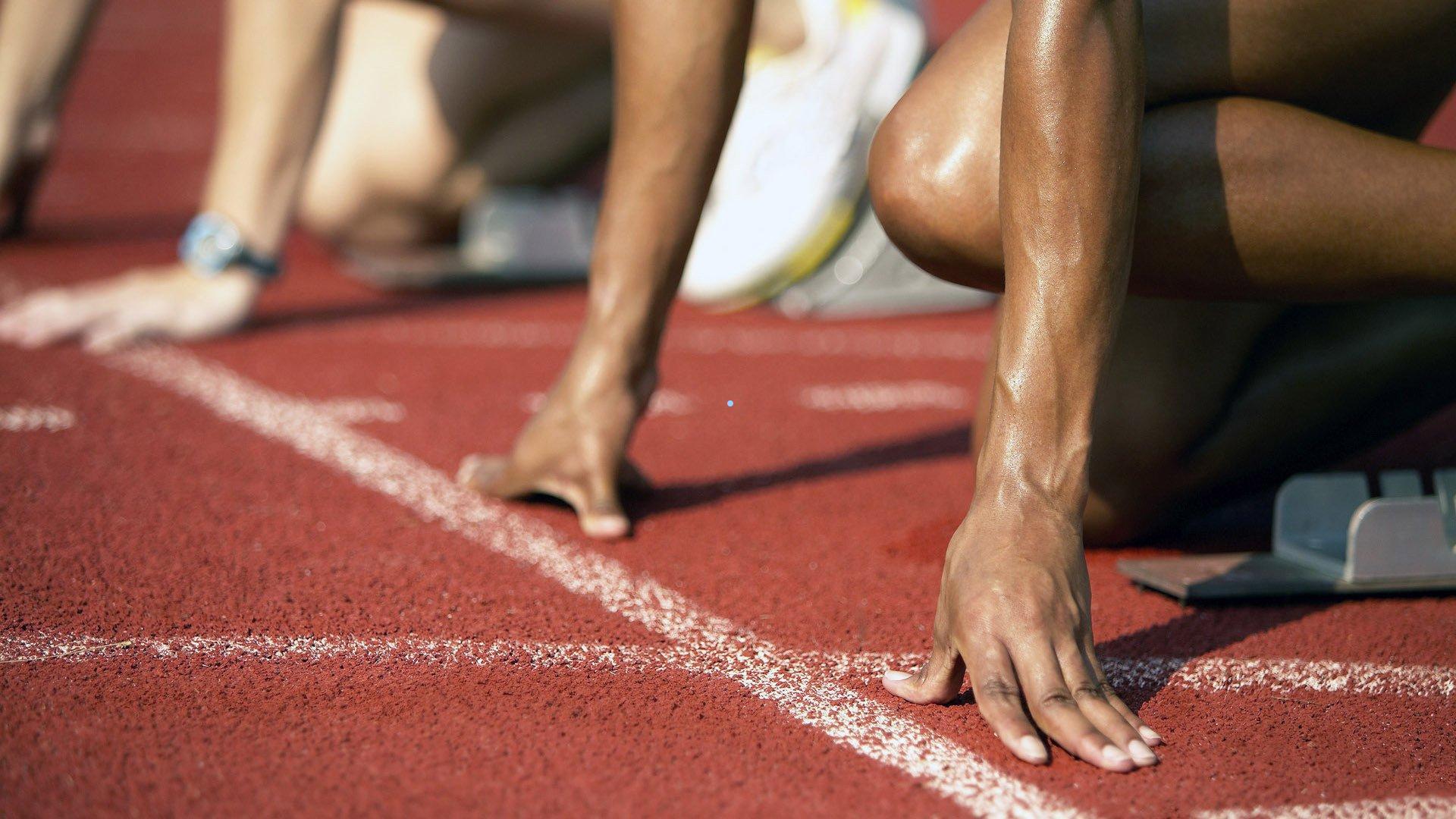 乔丹若未中断生涯，冠军数量能否超越拉塞尔？深度解析历史假设