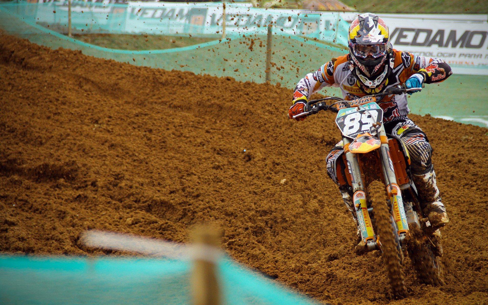 罗斯转会风波，早有预兆，非一日之寒